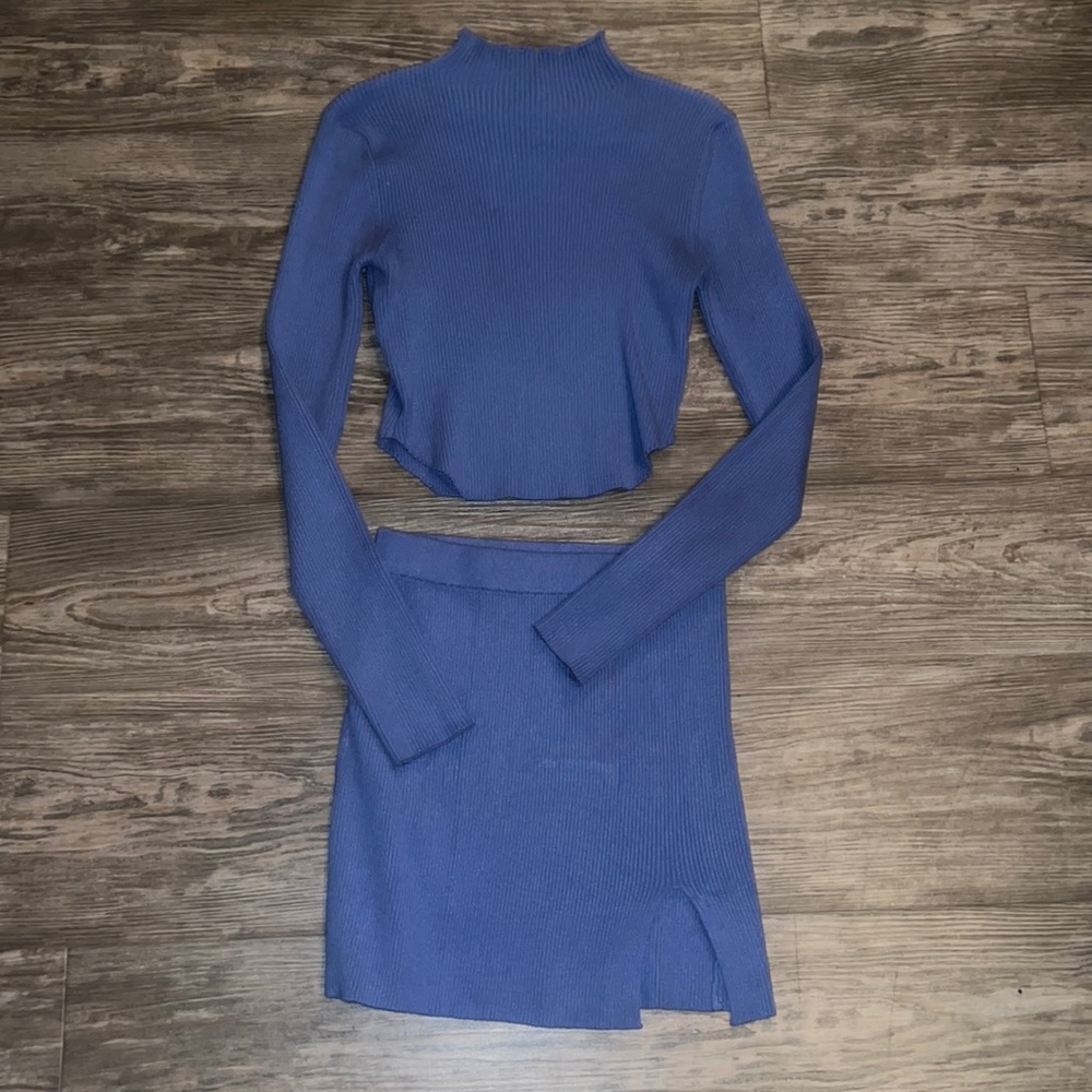 Two piece set